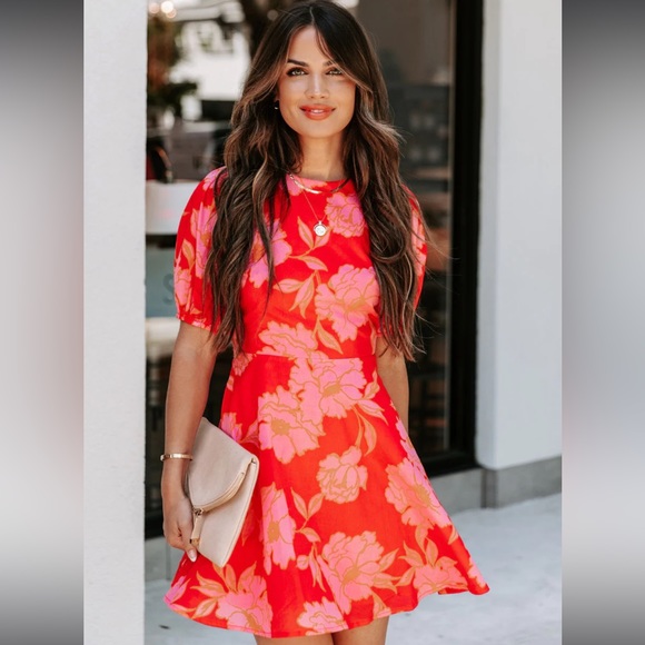 NWT VICI OPEN BACK PINK FLORAL CUT OUT MINI SIZE SMALL - Picture 2 of 12